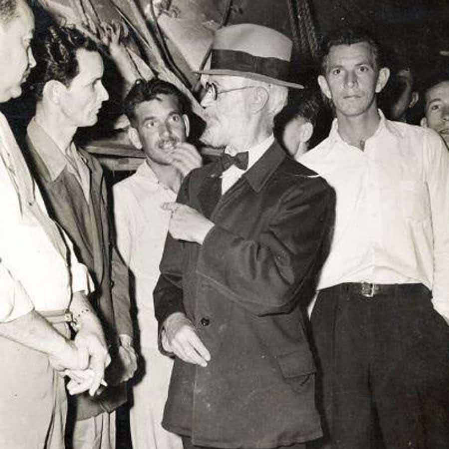 All need to know about Carl Tanzler and his bizarre case 