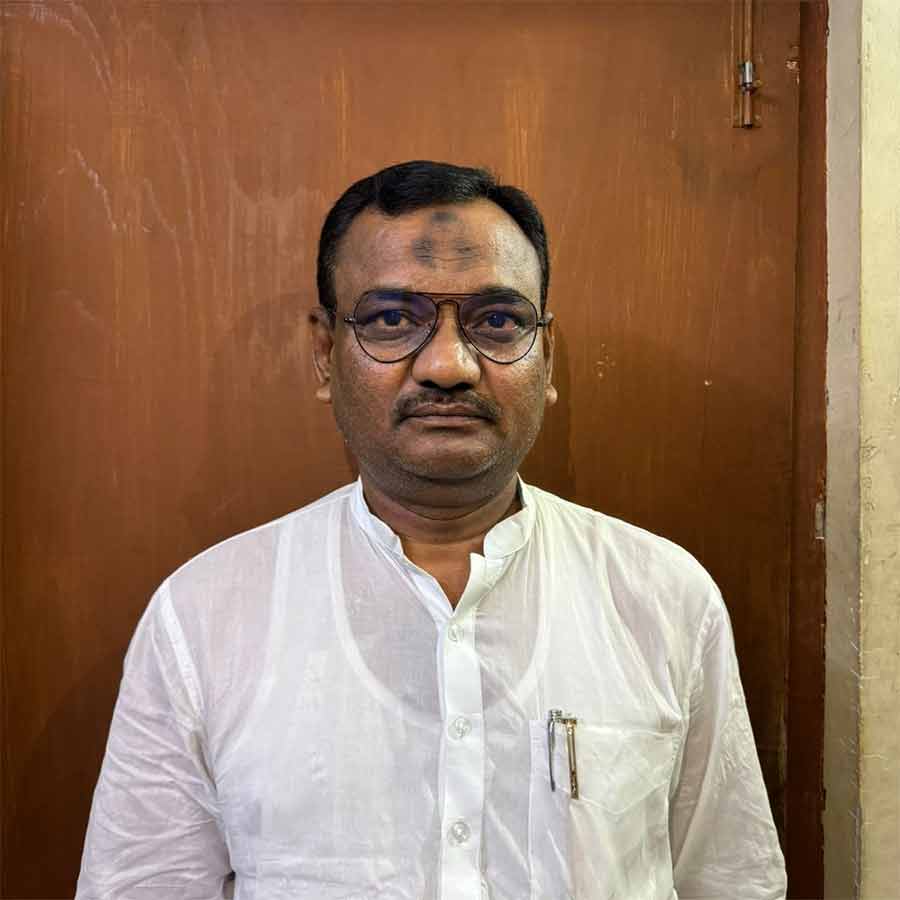 Congress finalizes candidate, Left to support in byelection