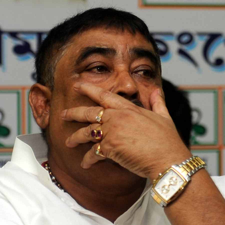 Anubrata Mondal not attend at SDPO office in Bolpur in Scheduled time dgtld