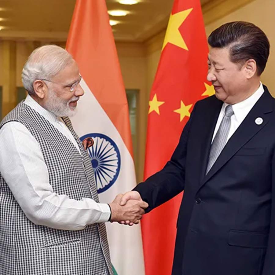 Moscow wants to revive Russia India China Troika, know its significance