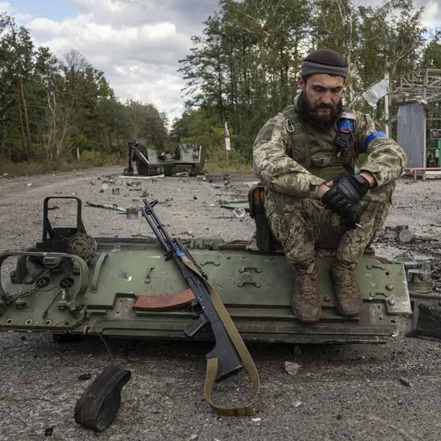 Moscow wants to revive Russia India China Troika, know its significance