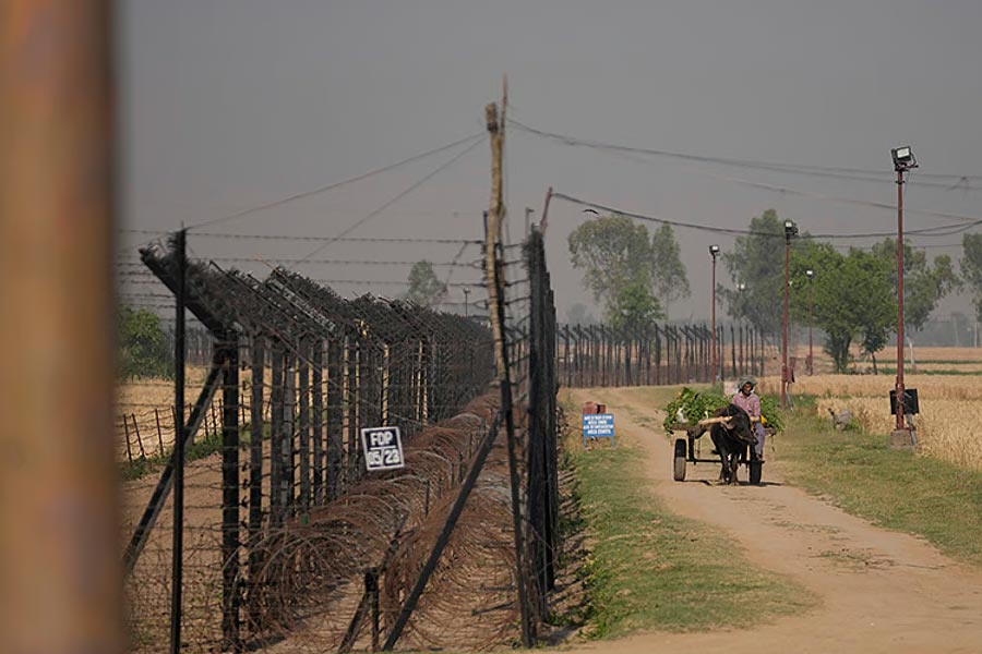 Moscow wants to revive Russia India China Troika, know its significance