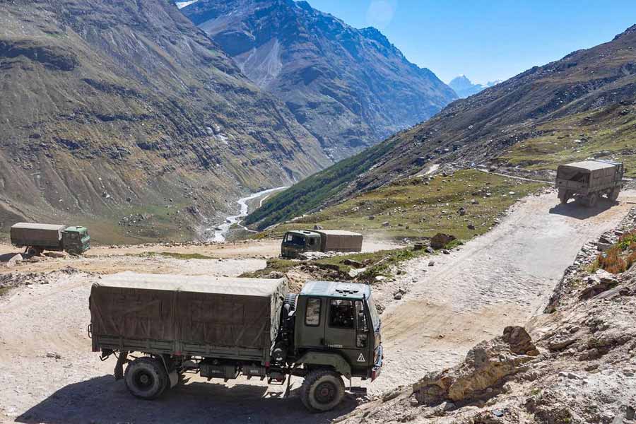 Moscow wants to revive Russia India China Troika, know its significance