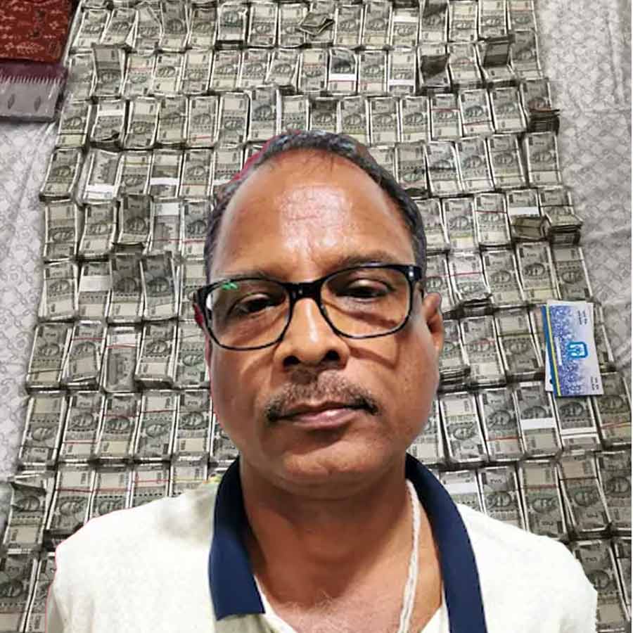 Vigilance finds out huge properties of Odisha engineer who threw bundles of money after the raid dgtl