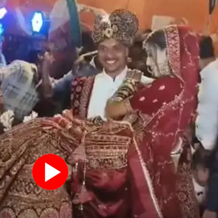 bride who refused to give hand to groom