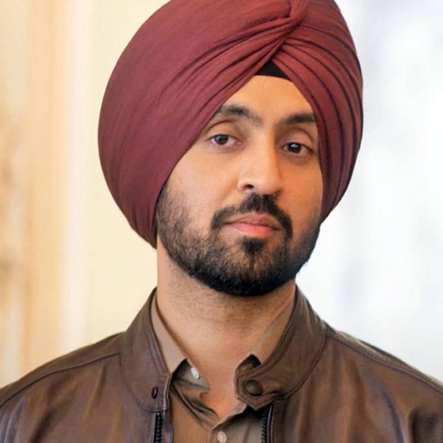 Did Diljit Dosanjh React To KBC 17 Controversy Over Touching Amitabh Bachchan's Feet dgtl