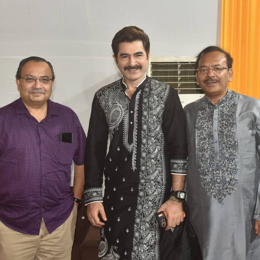 Is Actor, Producer Jeet entering politics dgtl