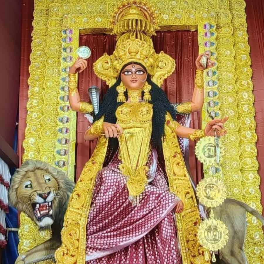 Kasba Swin Ho Lane Shanti Sangha 30 Feet Largest Jagadhatri Idol of Kolkata dgtl