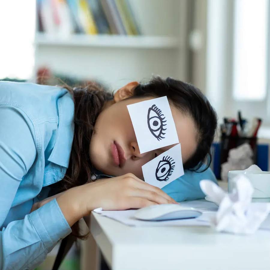 New MIT research reveals why you feel foggy and distracted all the time