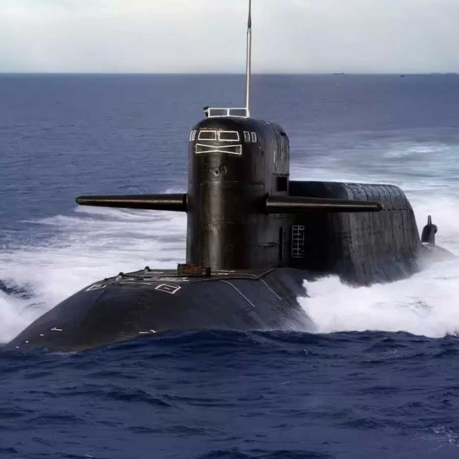 US President Donald Trump will give Nuclear powered submarine to South Korea, a big concern for China