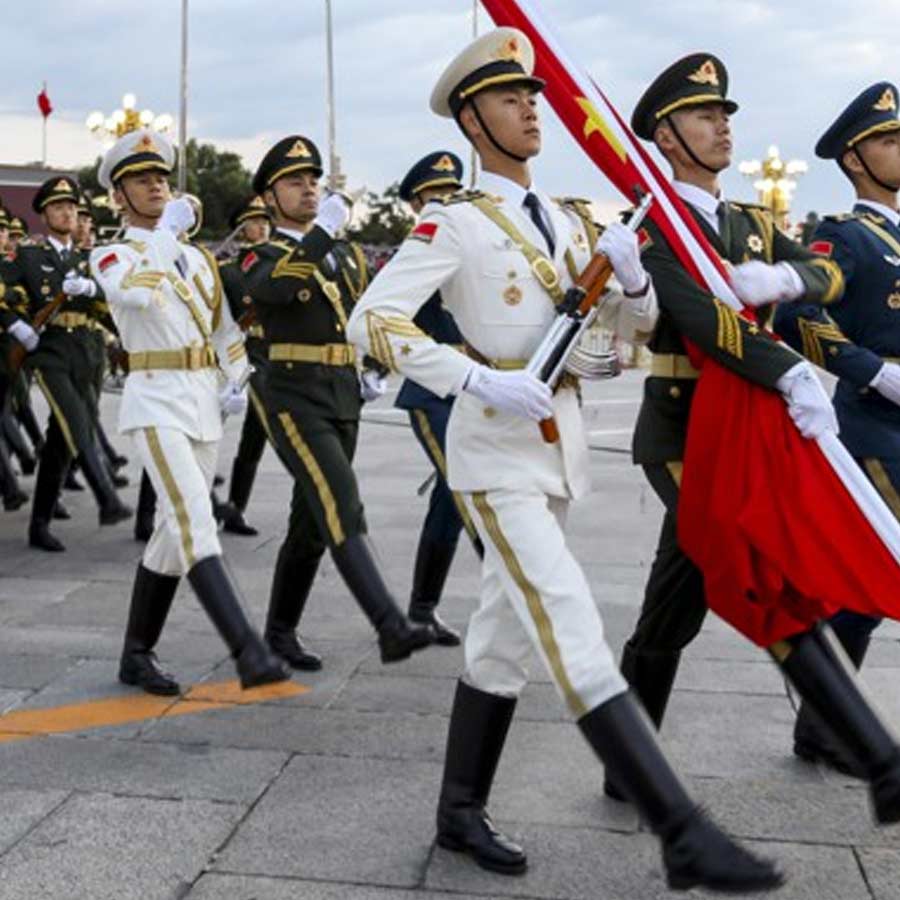 US President Donald Trump will give Nuclear powered submarine to South Korea, a big concern for China