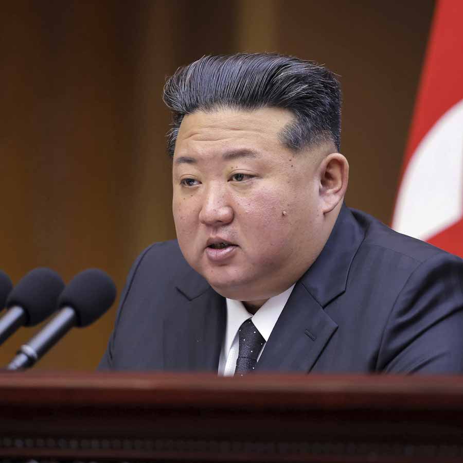 US President Donald Trump will give Nuclear powered submarine to South Korea, a big concern for China