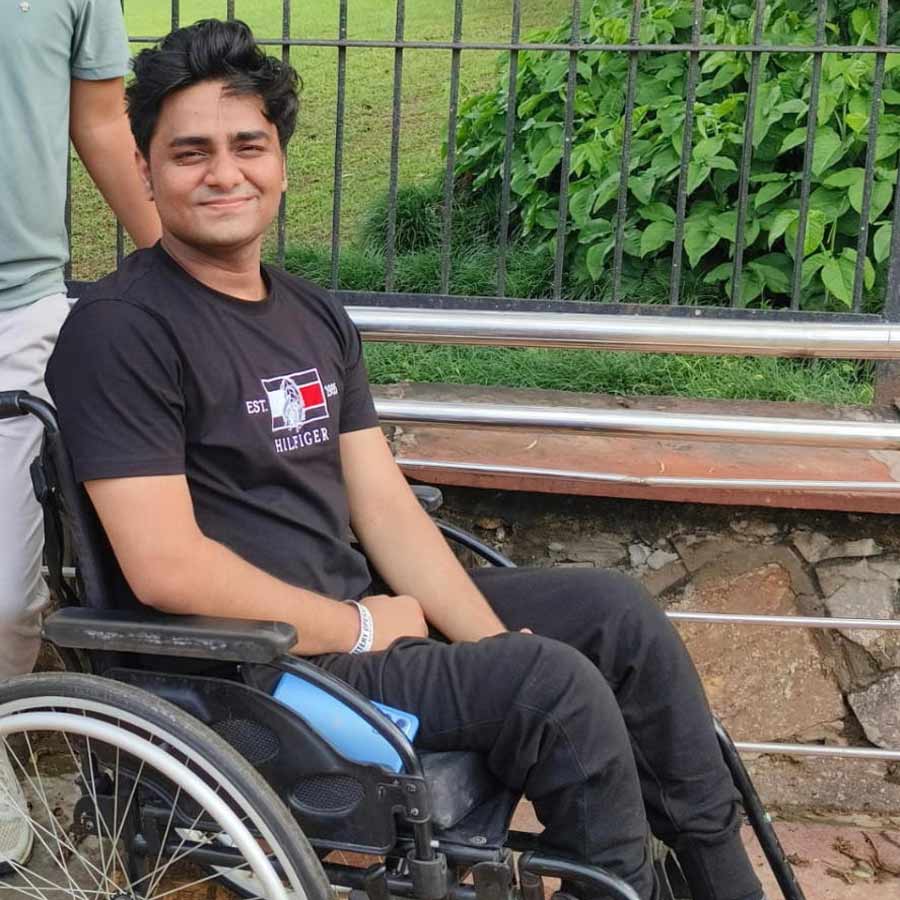 A physically challenged medical student shared his story of struggles