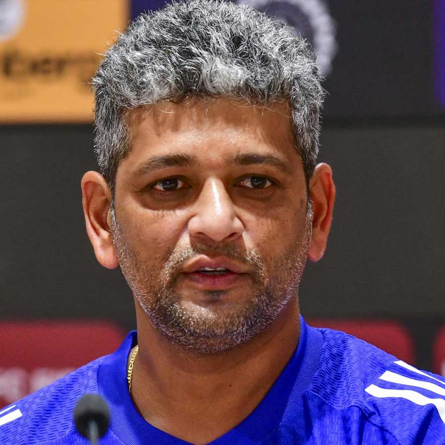 Meet Amol Muzumdar, the Head Coach Behind India Women’s Historic World Cup Win