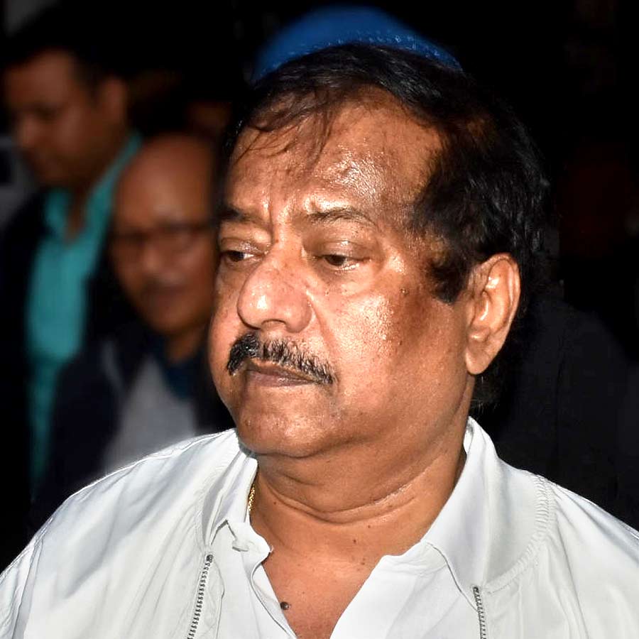 West Bengal Government want to increase ex Minister JyotiPriya Mullick security dgtl