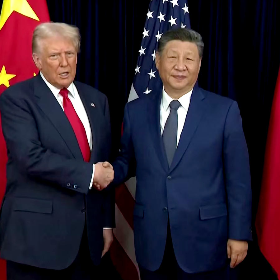 In US President Donald Trump lost tariff war with China due to rare earth minerals 