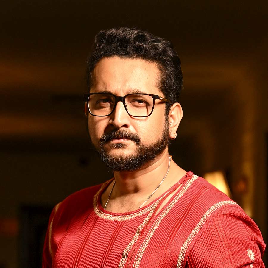 Actor Parambrata Chatterjee will not direct next season of Nikosh Chhaya web series dgtl