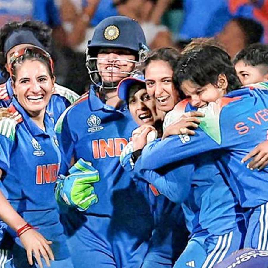 জয়ী: ভারতীয় দল। ২ নভেম্বর।