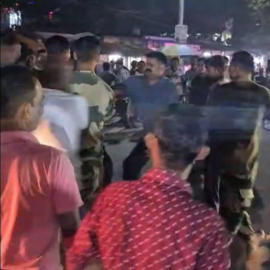 Chaos arose between WB Police and BSF after illegal cough syrup seized at Nadia Border dgtld