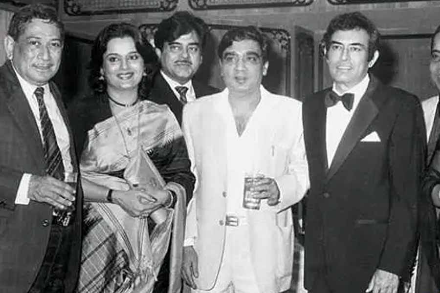 Sanjeev Kumar’s friends abandoned him after ill health, Only Boney Kapoor returned the money to his family