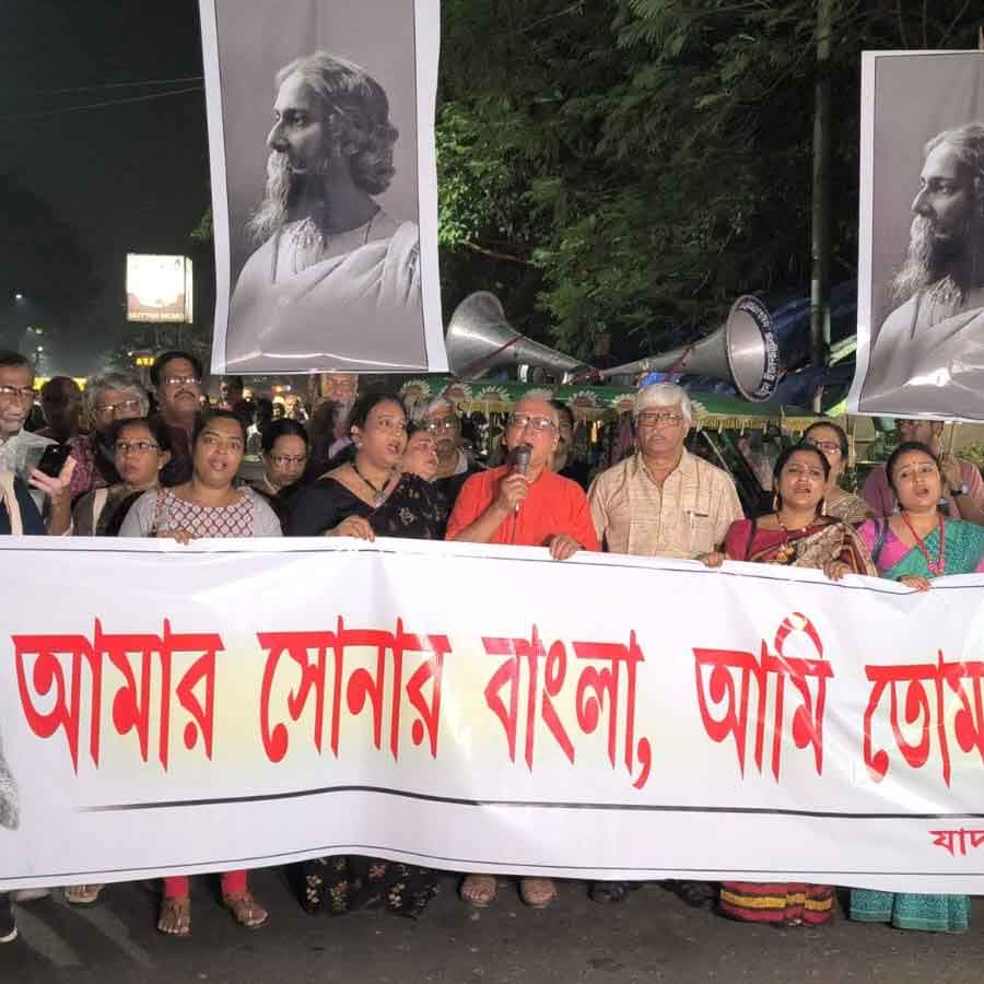 Protests in Kolkata over Assam govt’s diktat on Tagore song