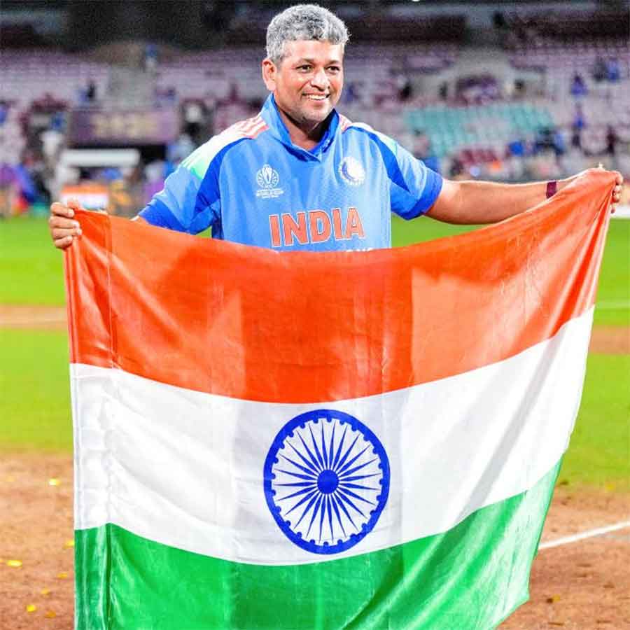 Harmanpreet Kaur's coach gave an exclusive interview to Anandabazar after winning the World Cup