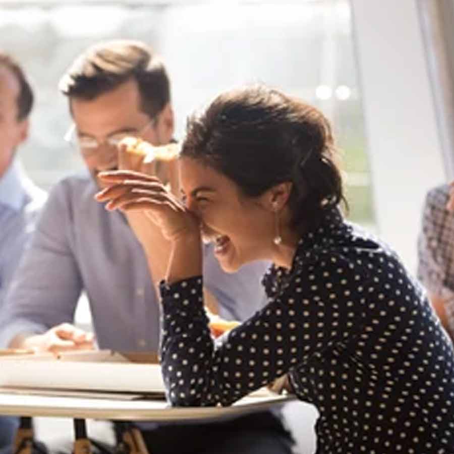 Woman claimed that she got almost fired for smiling too much at workplace dgtl