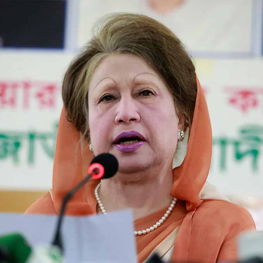 Former Bangladesh PM Khaleda Zia’s party BNP candidate injured in shooting while campaigning in Chittagong