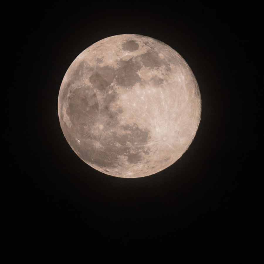 Biggest Moon of the year rises, how can this bright moon be seen