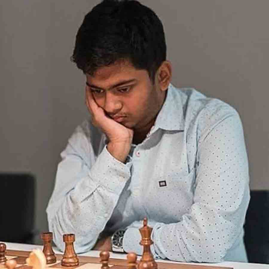 দীপ্তায়ন ঘোষ।