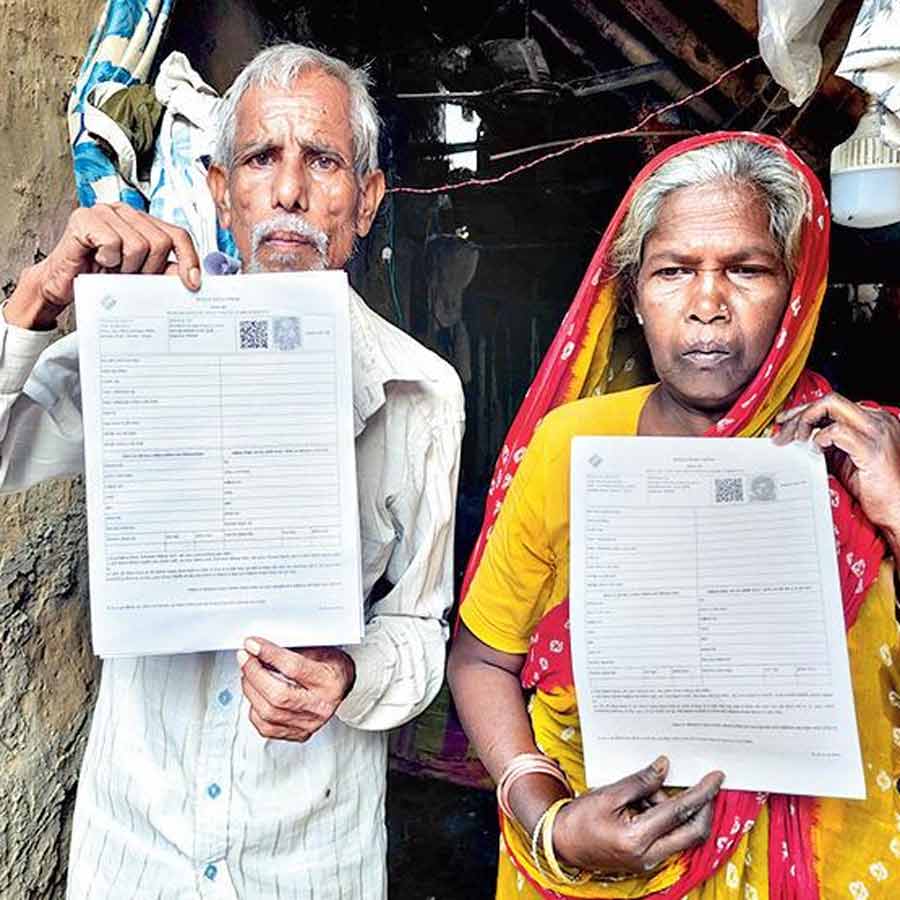 When will Sonali Bibi return to India, concern rises among her family amid SIR process