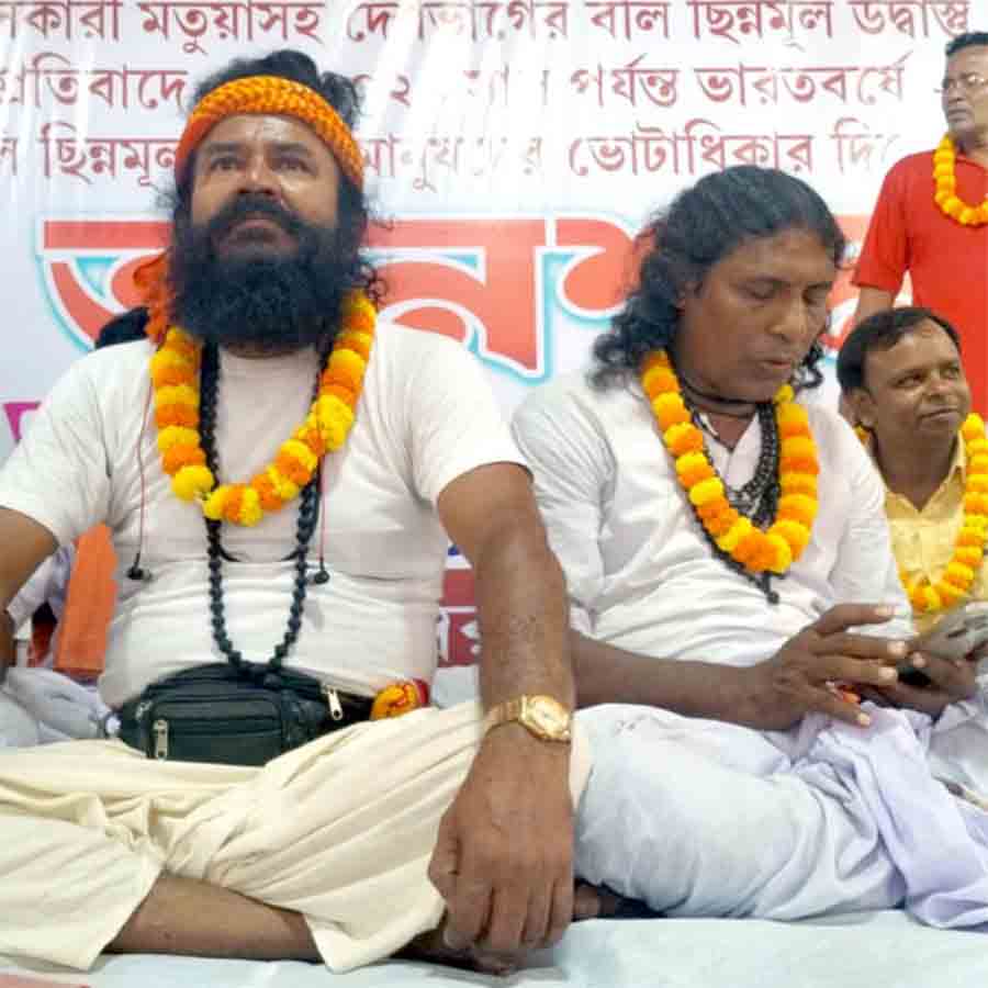 Heated situation at thakurbari regarding Mamata Thakur and Santanu Thakur's two different programmes