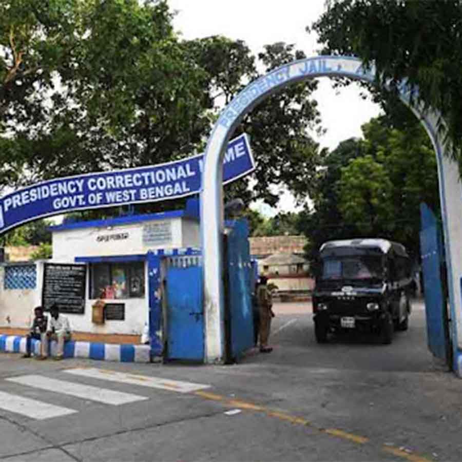 Twin festivals were celebrated in the Presidency Correctional Home