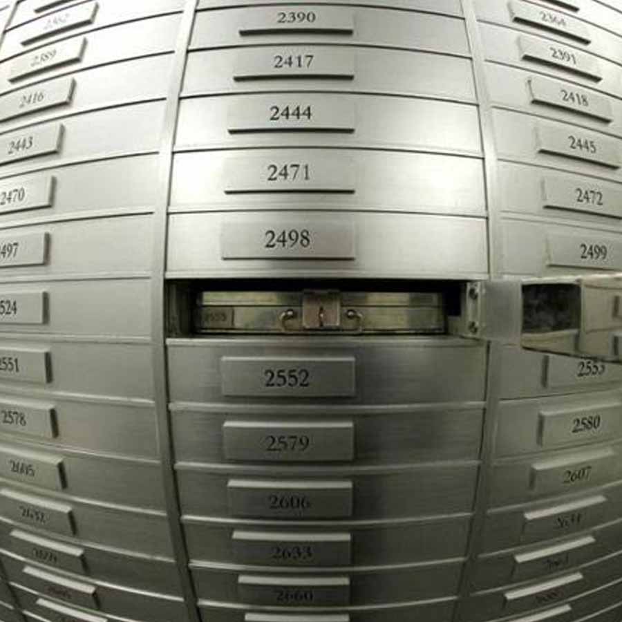 Why billionaires preferred to deposit their money in Swiss Bank 