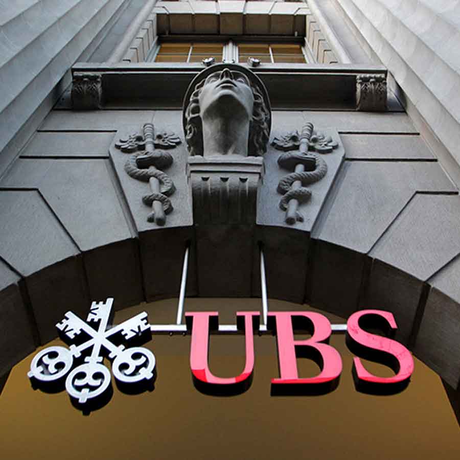 Why billionaires preferred to deposit their money in Swiss Bank 