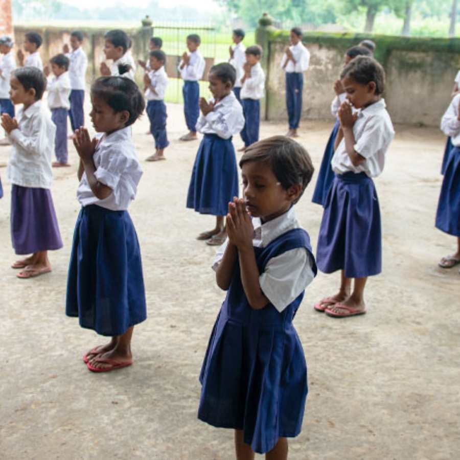 WB schools have been instructed to sing the State Song during the morning assembly dgtl