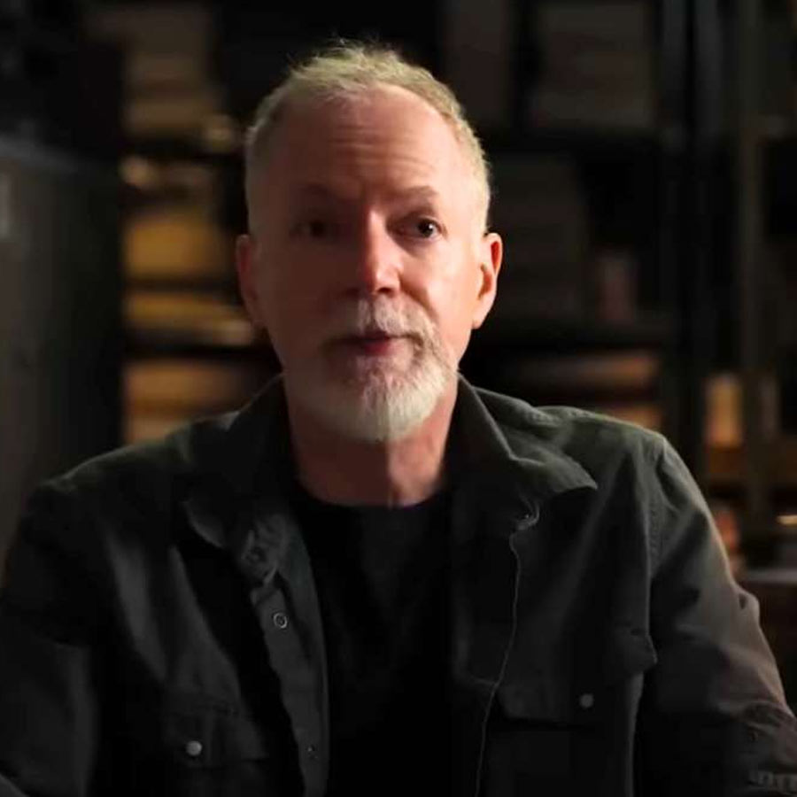 ক্রিসের বাবা এক তথ্যচিত্রে দেওয়া সাক্ষাৎকারে জানিয়েছেন, ক্রিসের সঙ্গে টমির এই ‘সাক্ষাৎ’ কাকতালীয় নয়। ক্রিসের বাবা পরে জানতে পারেন যে, লেফটেন্যান্ট বয়েড ছিলেন তাঁর স্ত্রীর দূরসম্পর্কের আত্মীয়। সে কারণেই হয়তো বয়েডের ‘আত্মা’ দেখা দিয়েছিল ক্রিসকে।