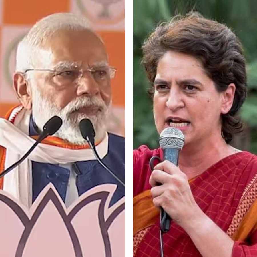 Narendra Modi says, Bihar needs startups, not kata and rangdaar, Priyanka Gandhi Vadra claims, PM not maintaining dignity of his post
