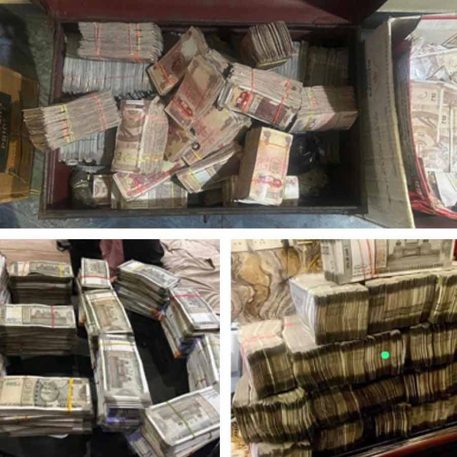 ইডির হাতে বাজেয়াপ্ত হওয়া নগদ।