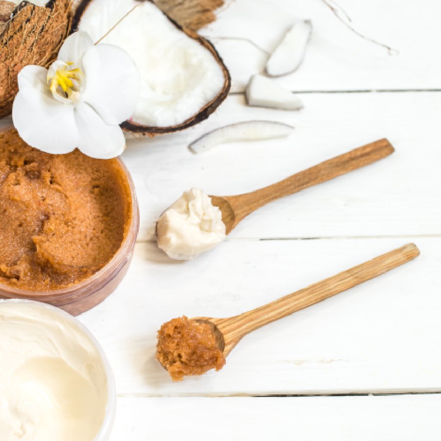 নারকেল তেল দিয়ে কী ভাবে বানাবেন চুলের মাস্ক?