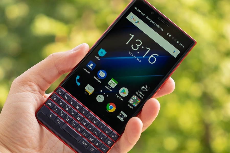 BlackBerry comes back with new operating system; know constant success and failure of Canadian tech giant