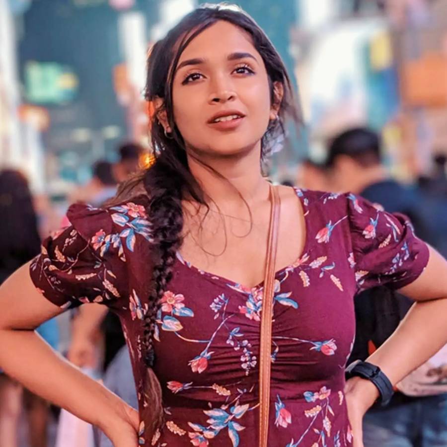 Why is Kheya Chattopadhyay busy only with commercials in Bollywood with Rahul Dravid or Jackie Shroff dgtl