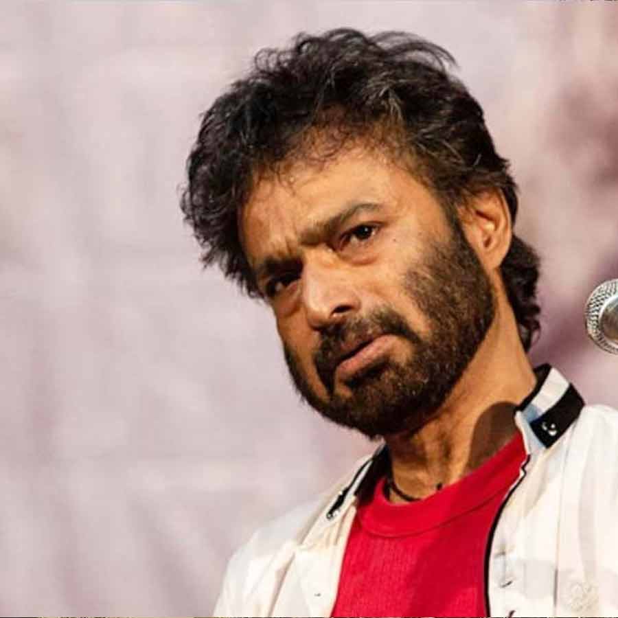 Singer Nachiketa Chakraborty reacted to the ongoing controversy on Amaar Sonar Bangla song dgtl