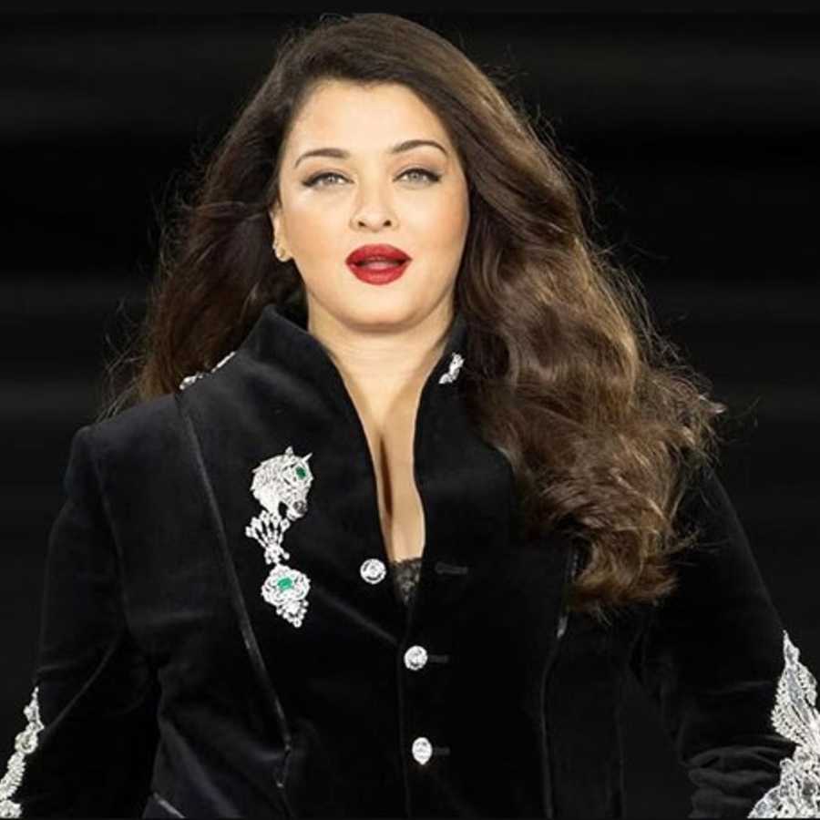 Actress Renuka Shahane reacted to the trolls Aishwarya Rai Bachchan faces for her weight gain dgtl