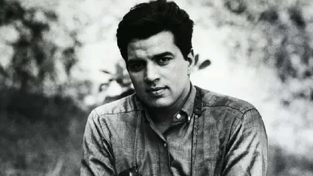 তিনি কিন্তু প্রথমেই ঘুষি বাগিয়ে পর্দায় নামেননি।