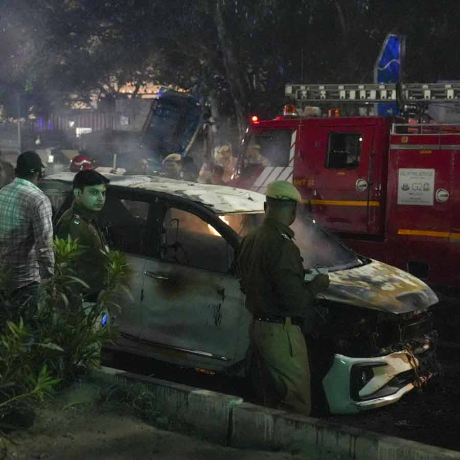 Haunting Images Capture Devastation and Chaos After Red Fort Explosion