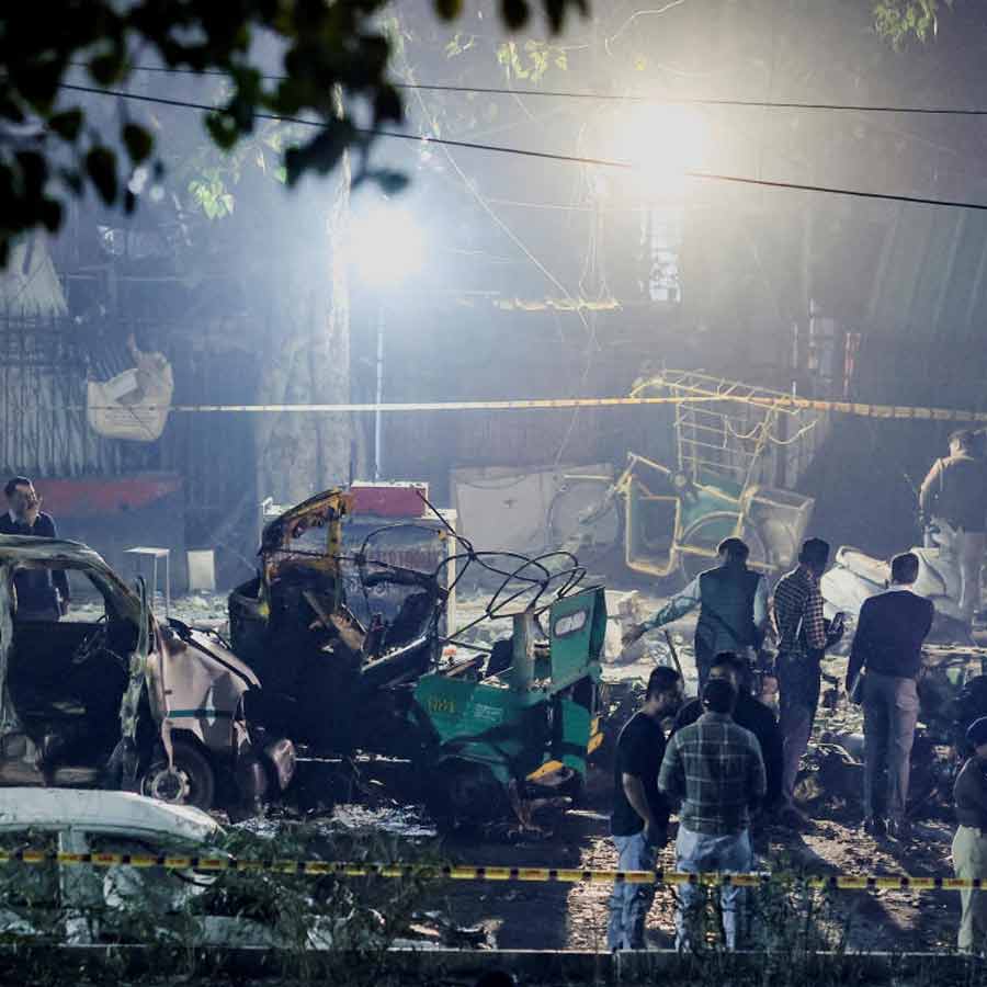 Haunting Images Capture Devastation and Chaos After Red Fort Explosion