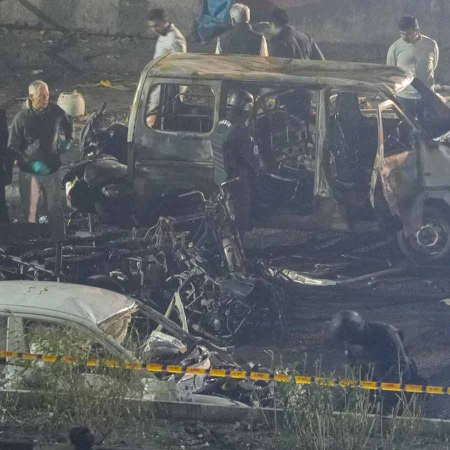 দিল্লি বিস্ফোরণ: ‘ঘাতক’ গাড়ির অদূরে পার্ক করা সব গাড়িকে শনাক্ত করল পুলিশ, জিজ্ঞাসাবাদ চালক ও যাত্রীদের