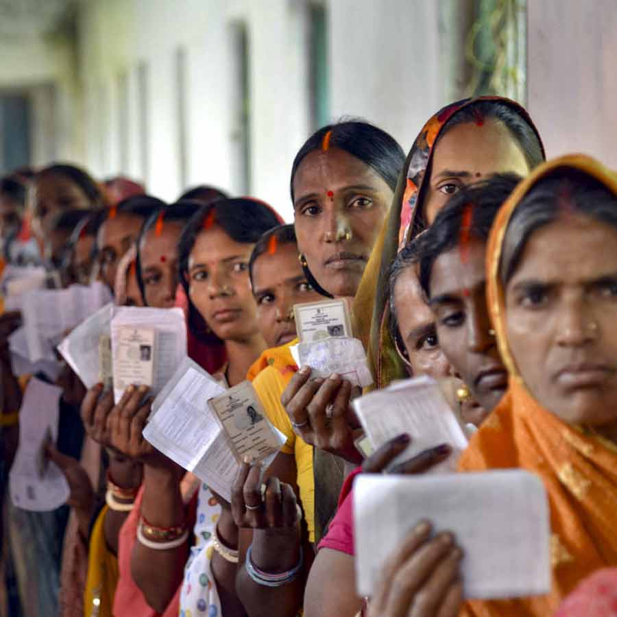 Approximately 40 thousand crore spent in Bihar to fetch votes, now worry over finance