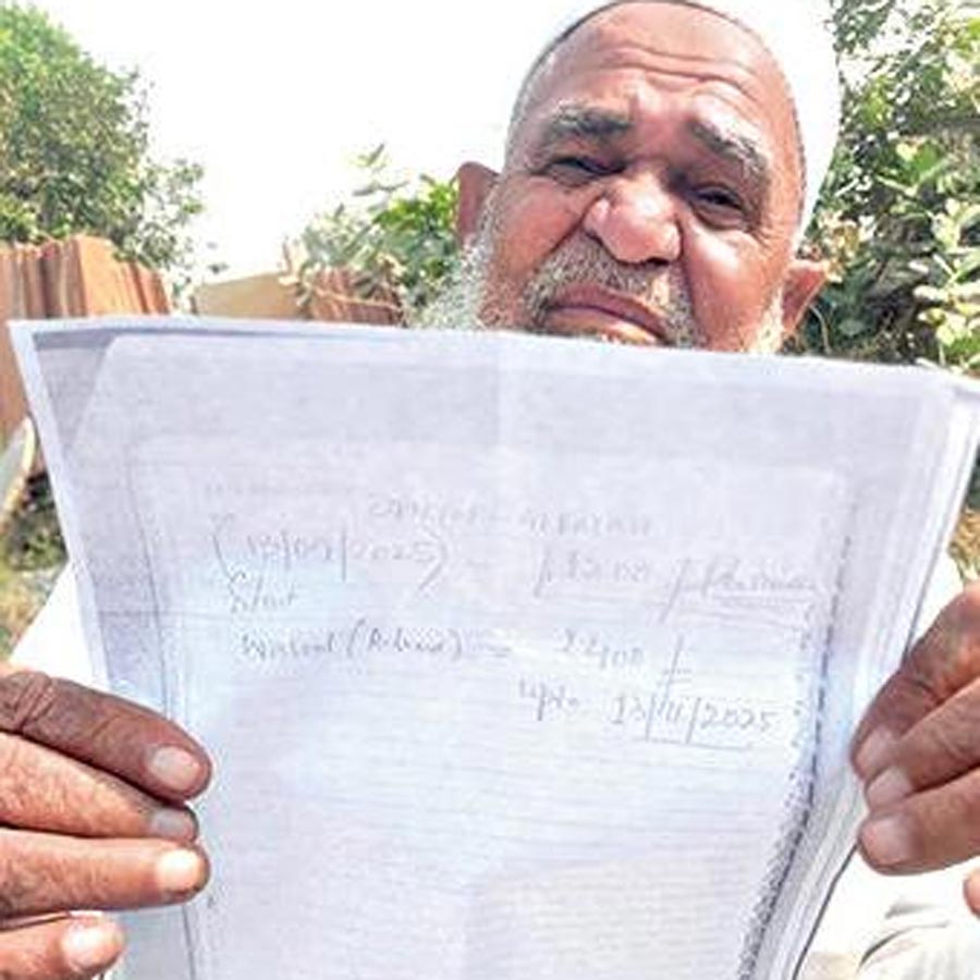 Speculations arise after 358 kilograms of ammonium nitrate explosives were recovered from a rented house in Delhi Blast incident